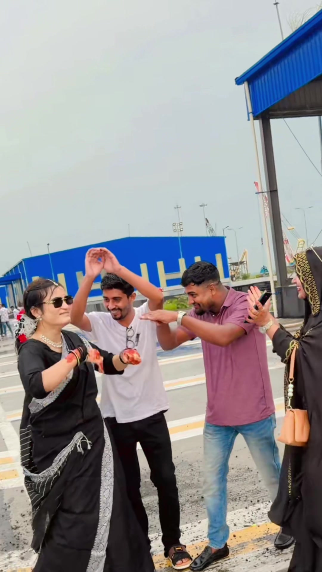 @পাবনার মেয়ে 💃চাঁদনী 😜