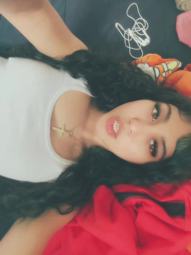 @𝓴𝓲𝓽𝓽𝔂 ♡