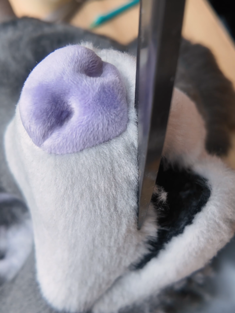 @AL_fur