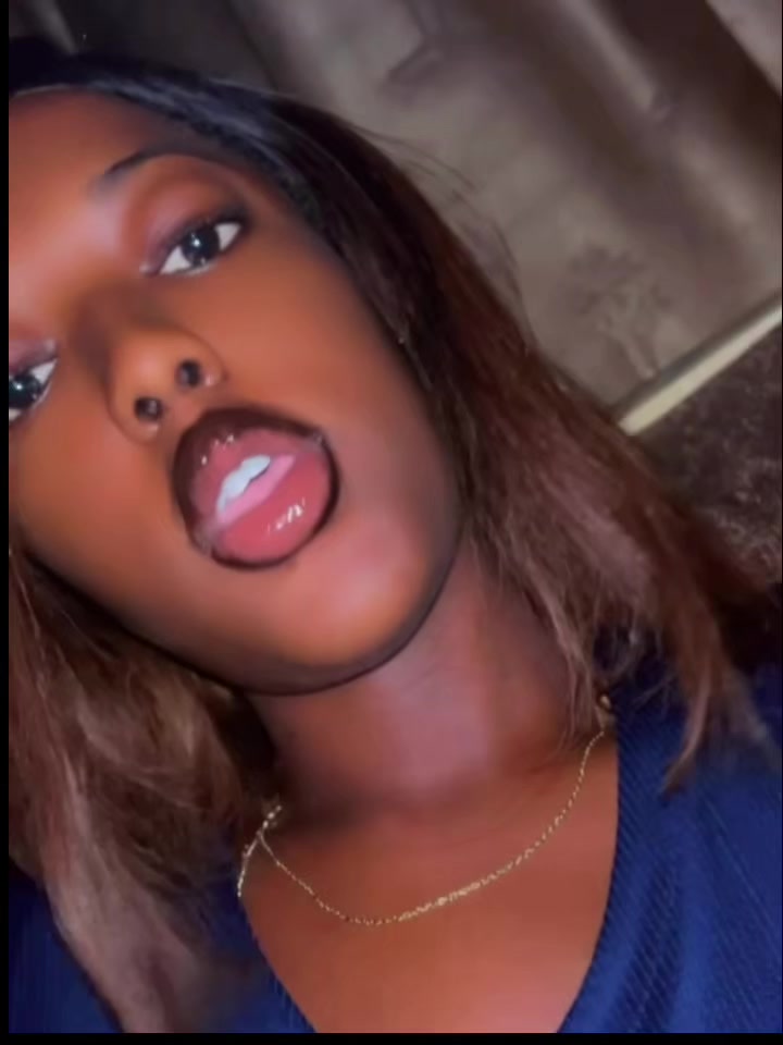 @Itz Law)e 🧚♀️