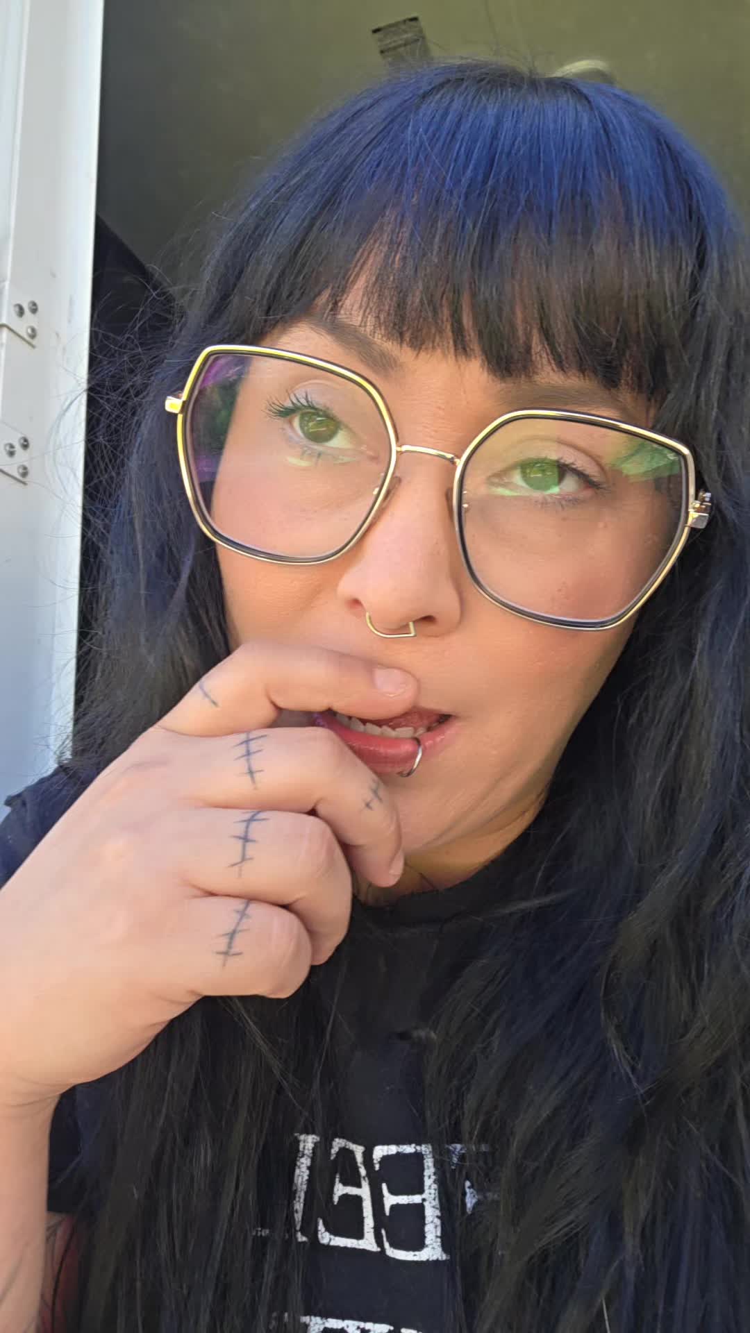 @Rikkileigh