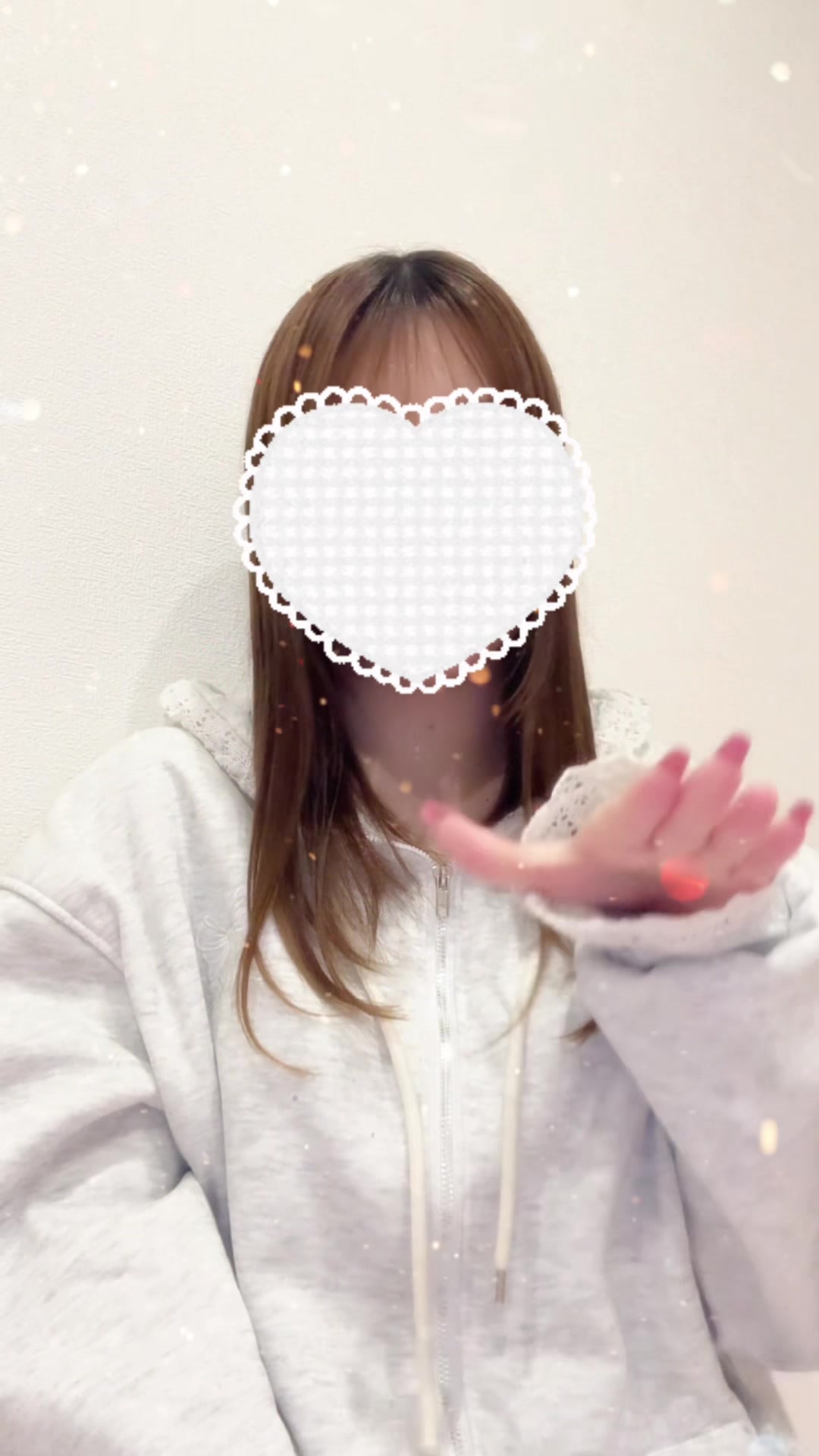 @ひ な .