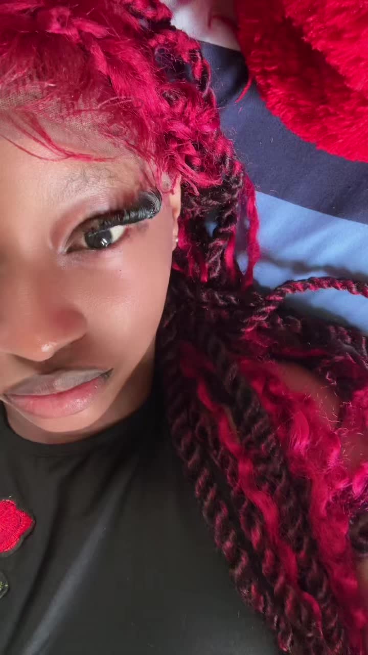 @C🥺H💕I 🖤🎀