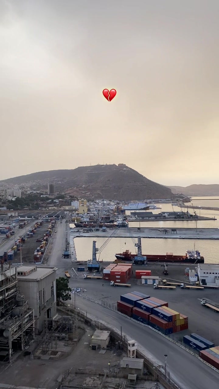 @D&Oslash;&oslash; L&atilde; R&atilde; 🖤