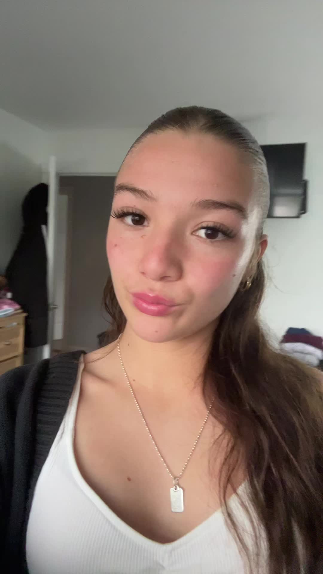 @avamason