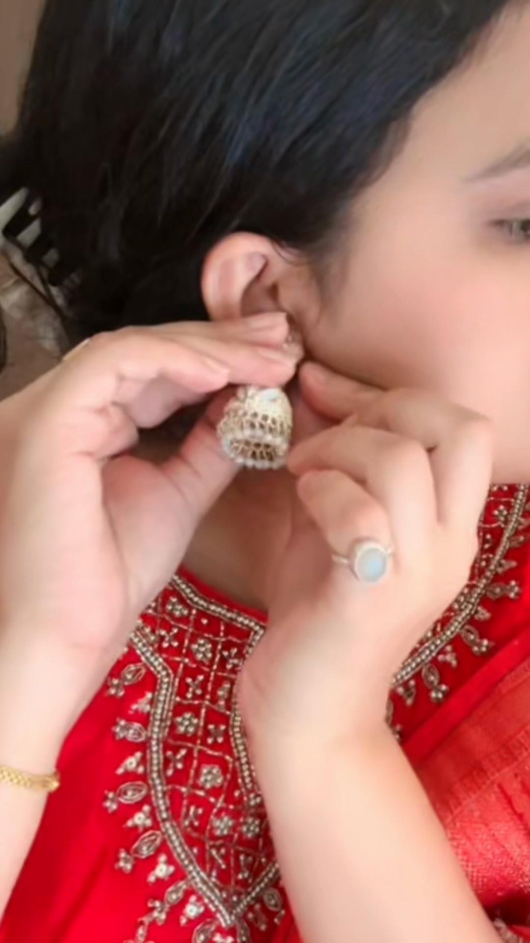 @Barsha_Poudel🇳🇵🇨🇦