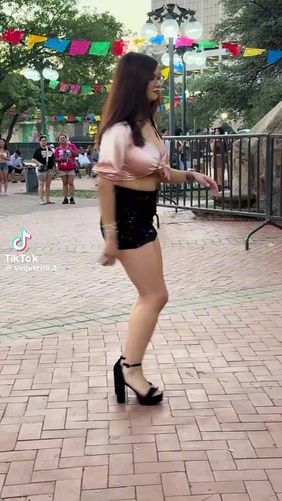 @..