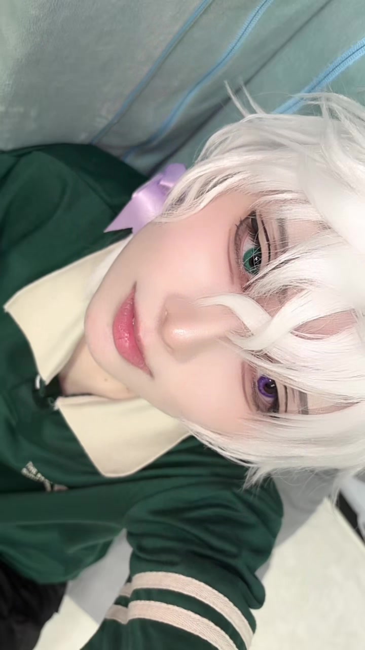 @むつき