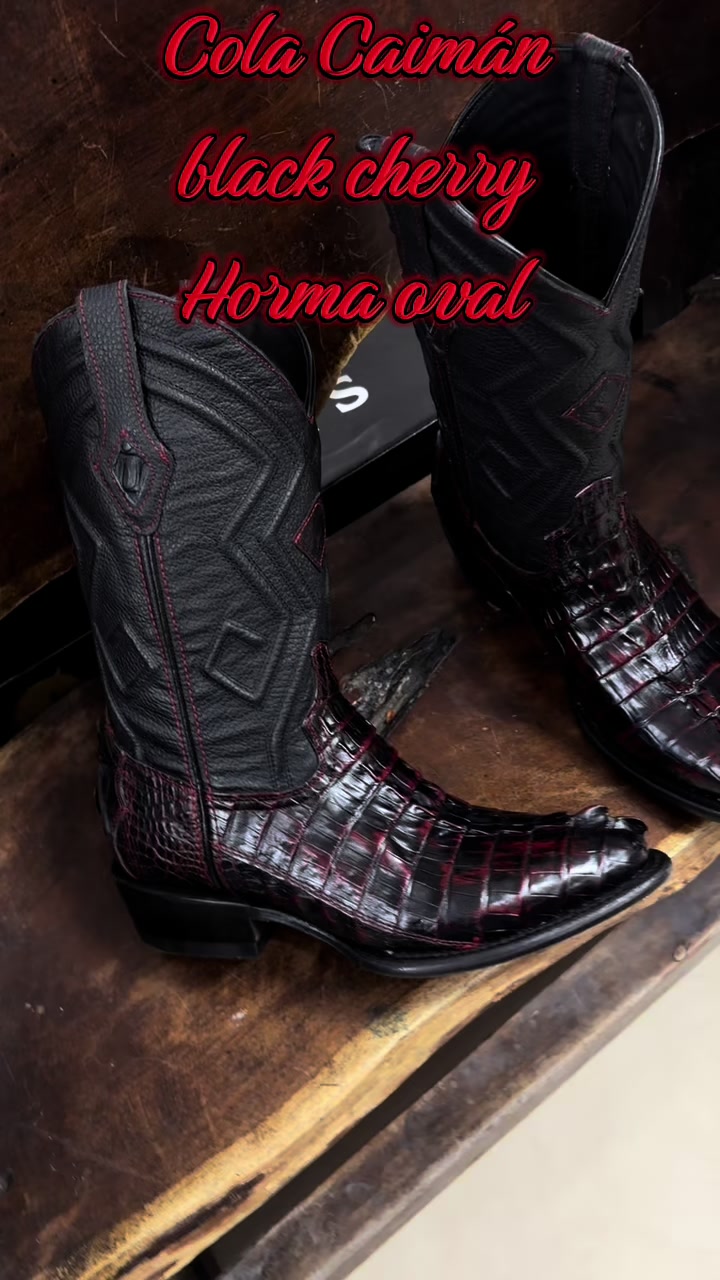 @BOTAS ORIGINALES DE LEON 🦁🫡