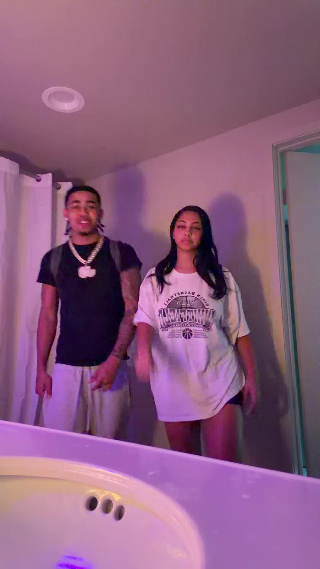 @on1wayj3