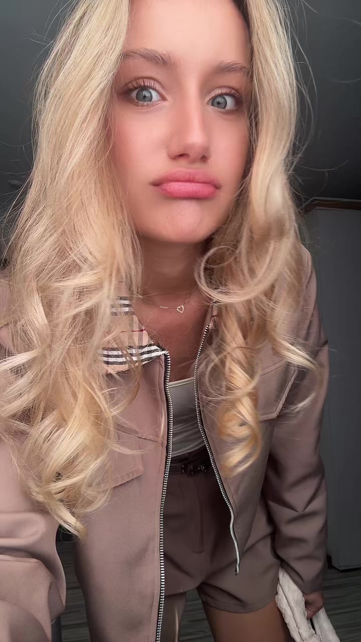 @kristinkazizi