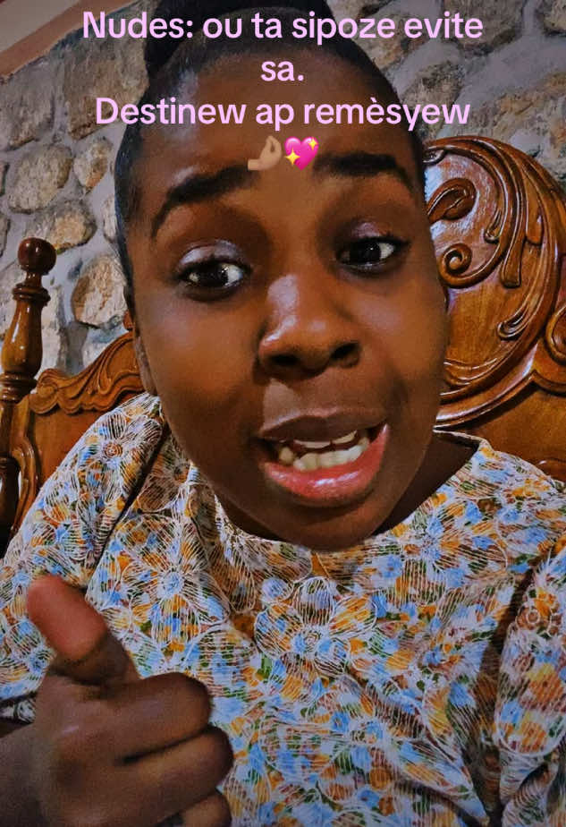 @Annestaël J. Lapeine✝️🎤🥀