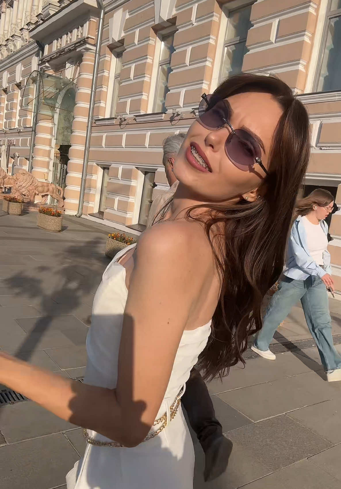 @Lara🦋