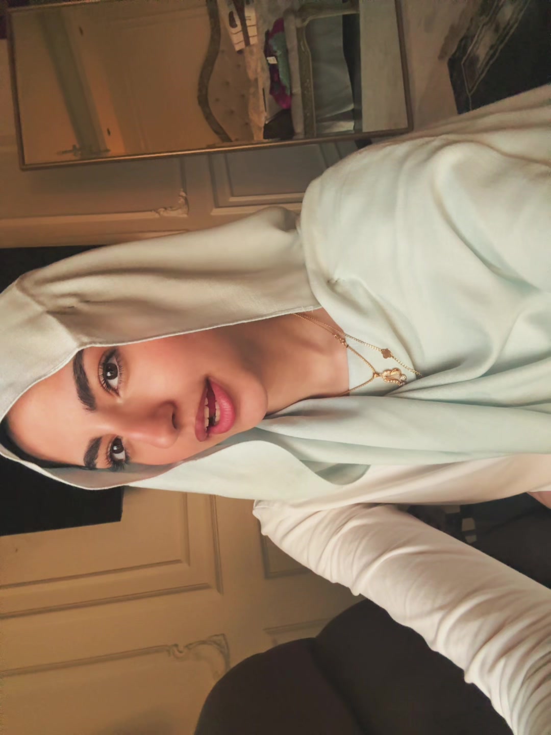 @مَ
