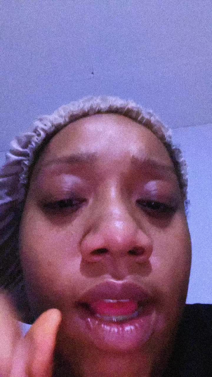 @Dee_nuggss