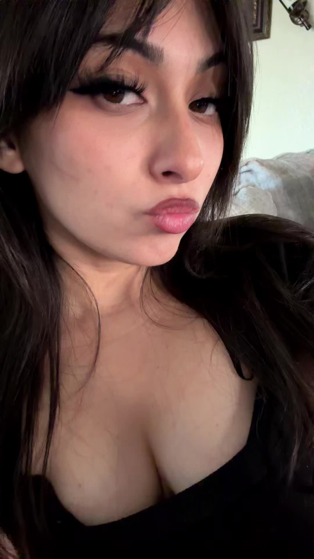 @Kaylabbyboo