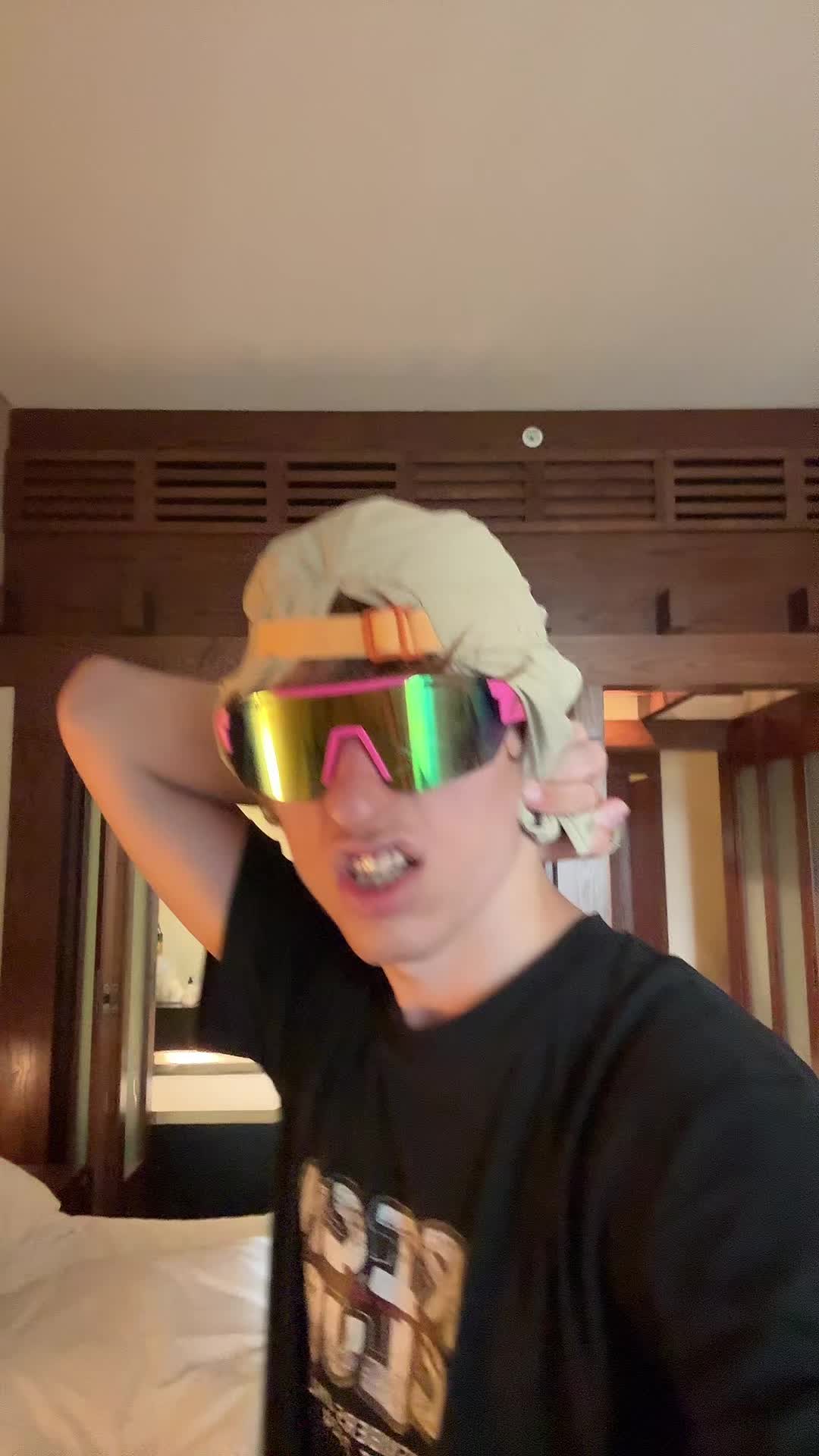 @ViSti
