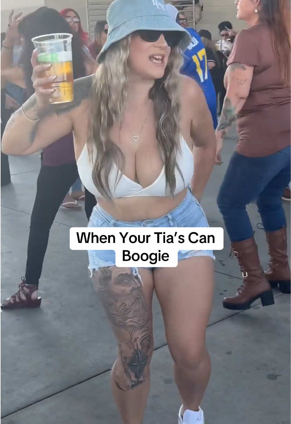 @Get_Yo_Walk_On_2