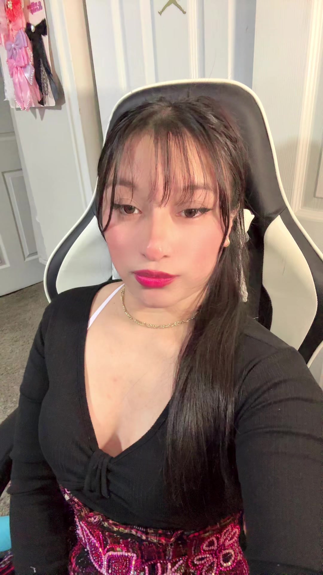 @Luna 🌙🖤💋