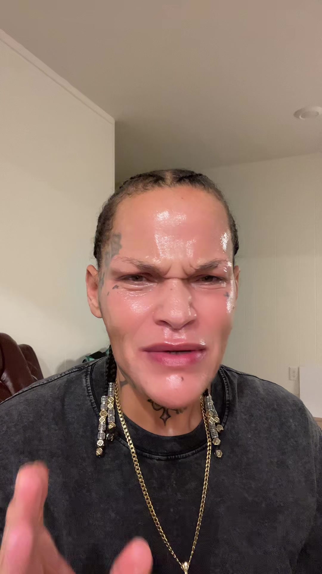 @MoeMillionz