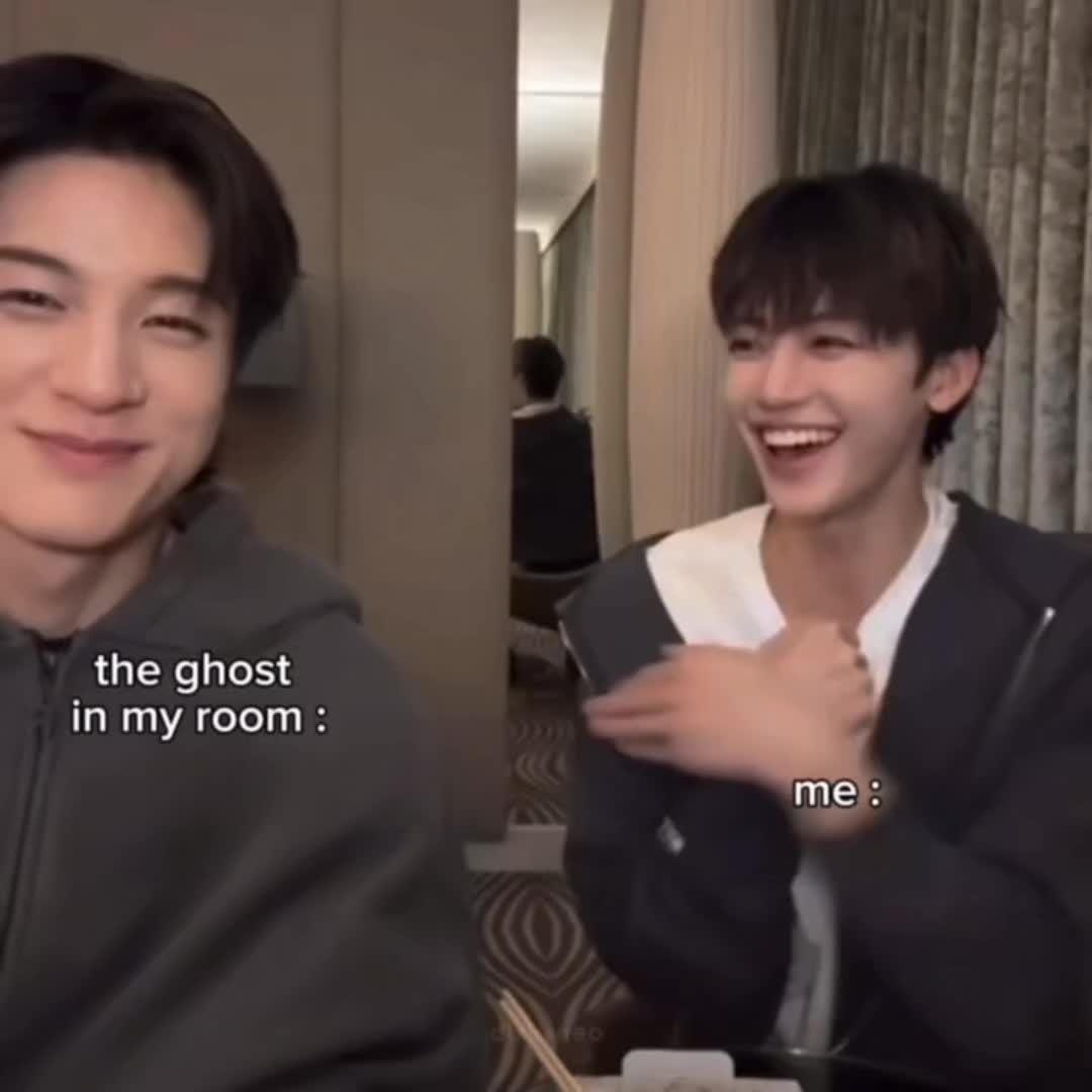 @𝐋 𝐢 𝐨 𝐫 𝐚.