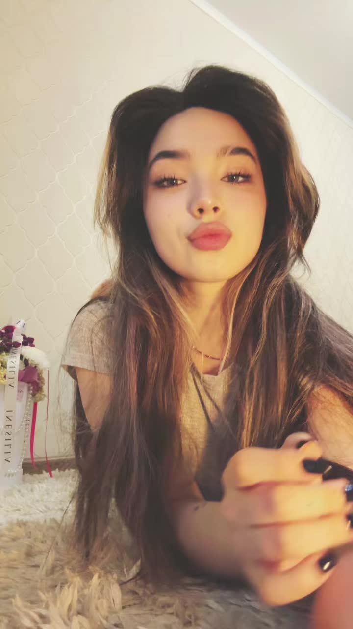 @(. Y .)