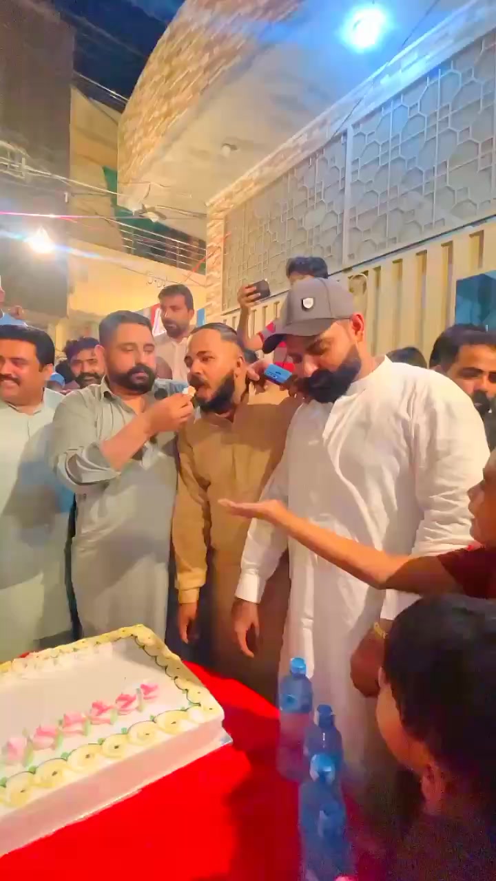 @safdarAlikhokhar