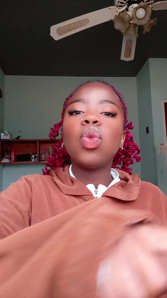 @the_Royal_girl_Kemiiey👑