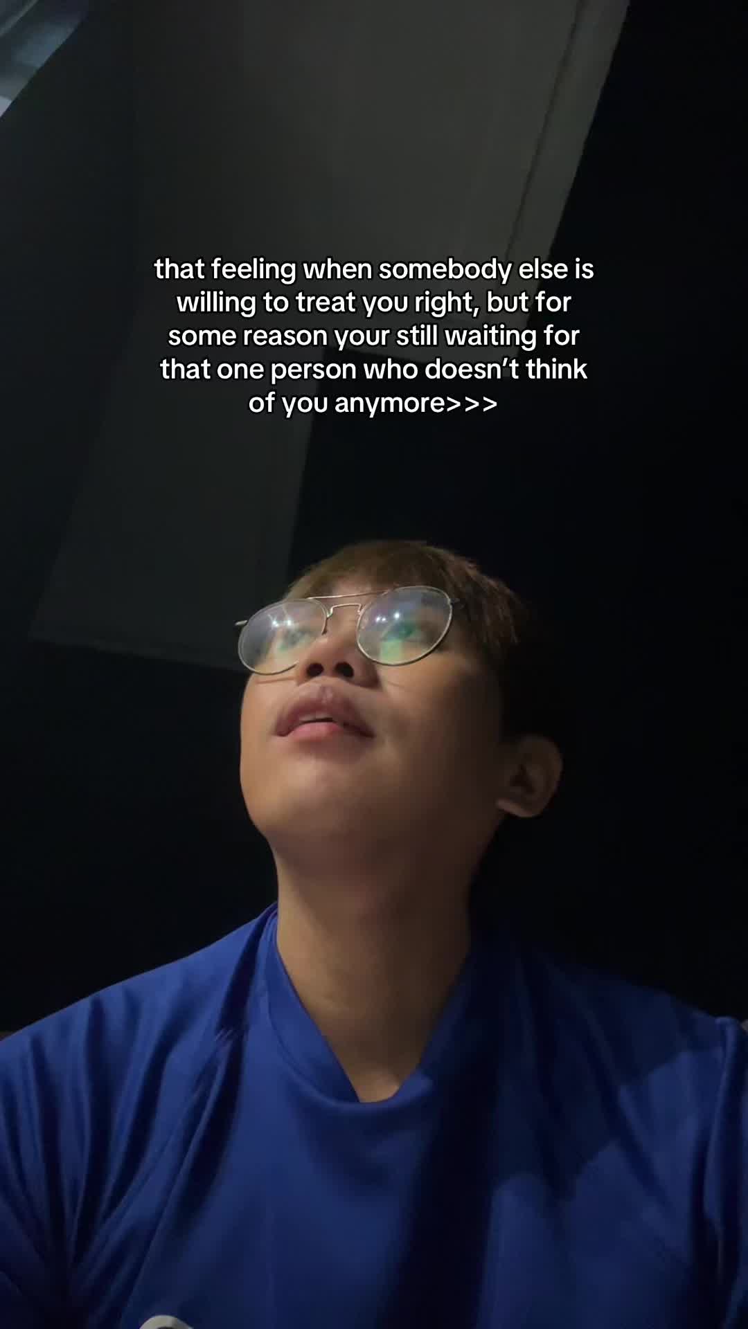 @dee🦋