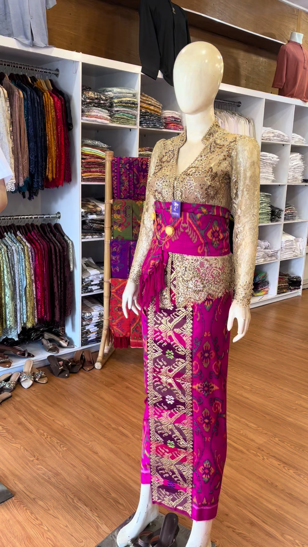 @Panchani Kebaya Bali