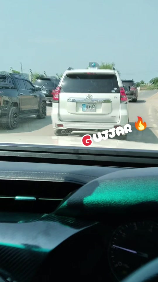 @G U J J A R 🔥