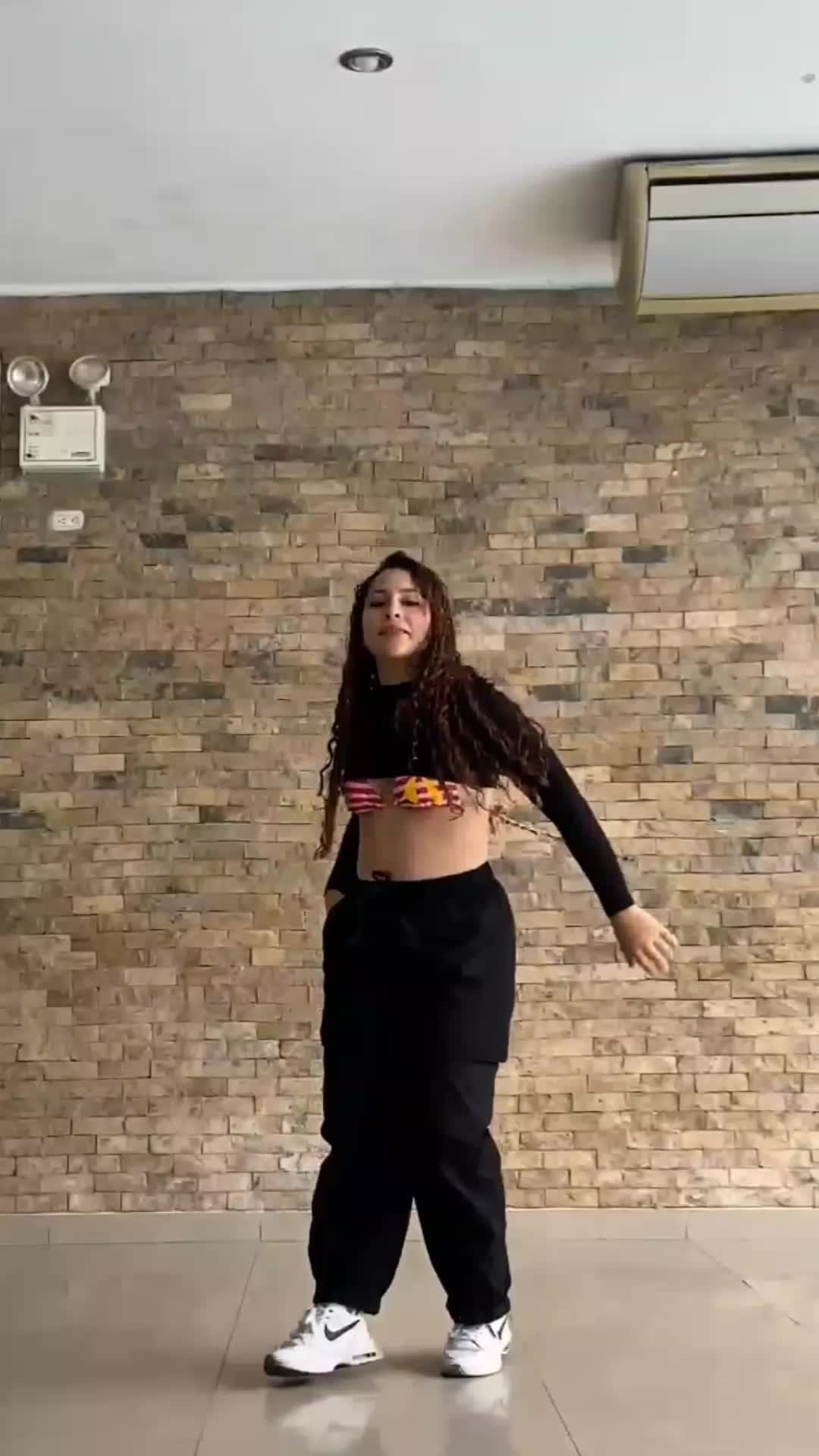 @Arianny💗