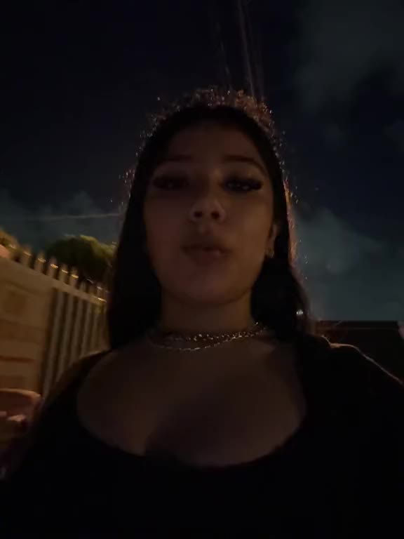 @𝐬𝐡𝐨𝐫𝐭𝐲𝐲𝟐🌚