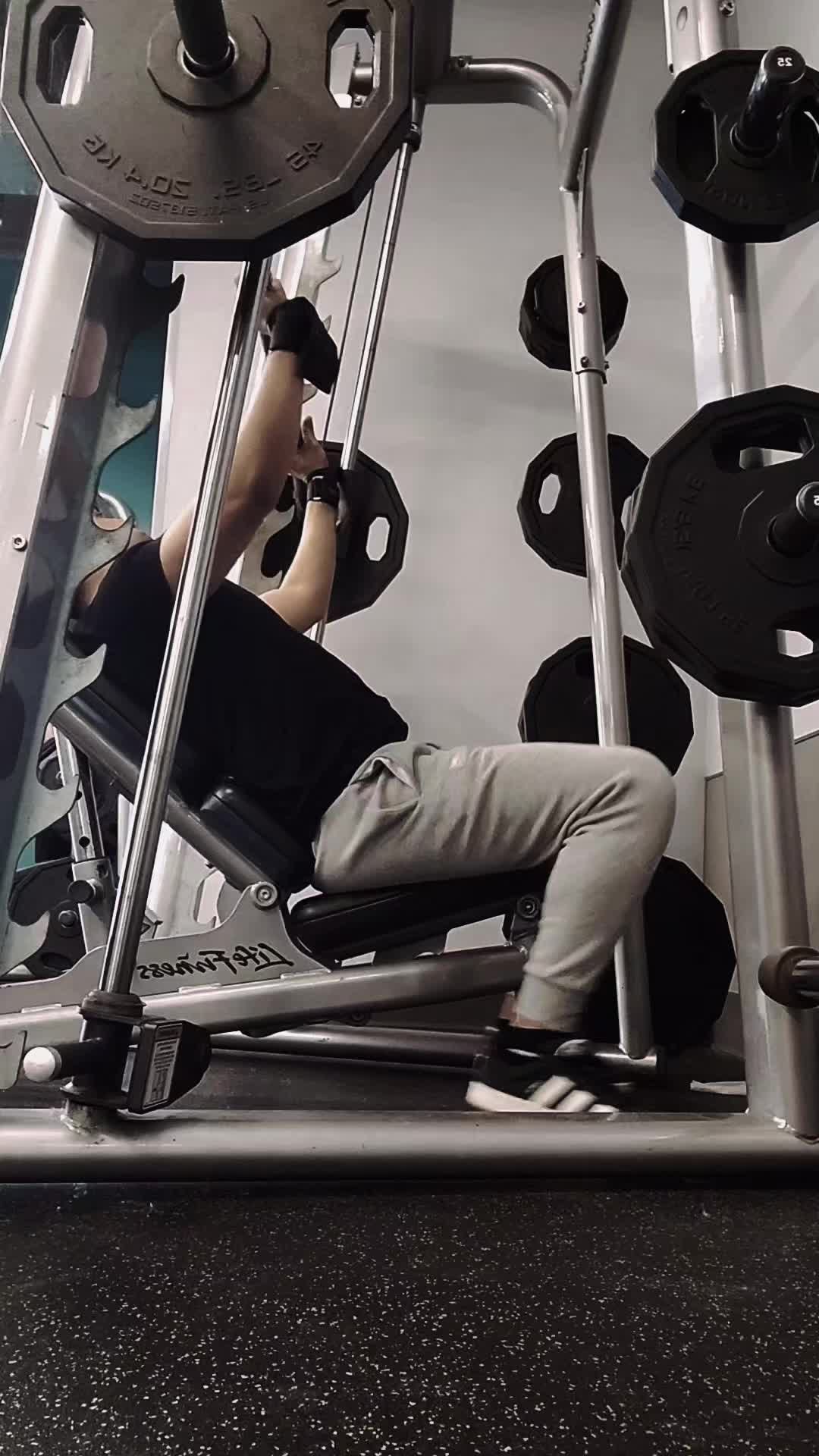 @🙈