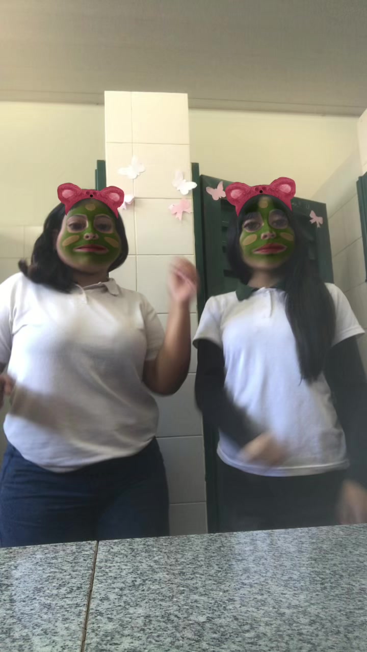 @valenn Aranda💘