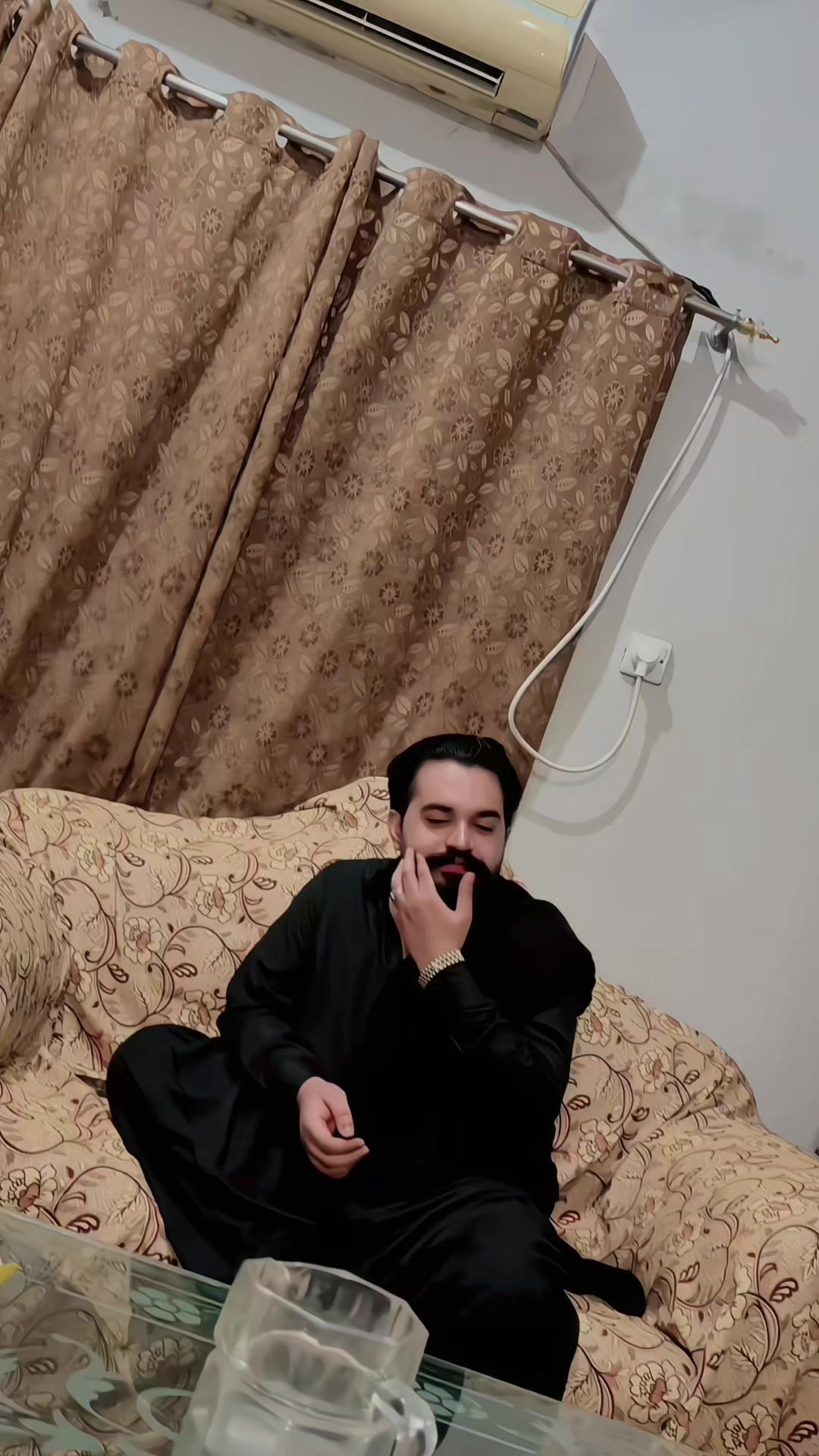 @عـبـدالرحمـٰن عربي 👑&hearts;️.