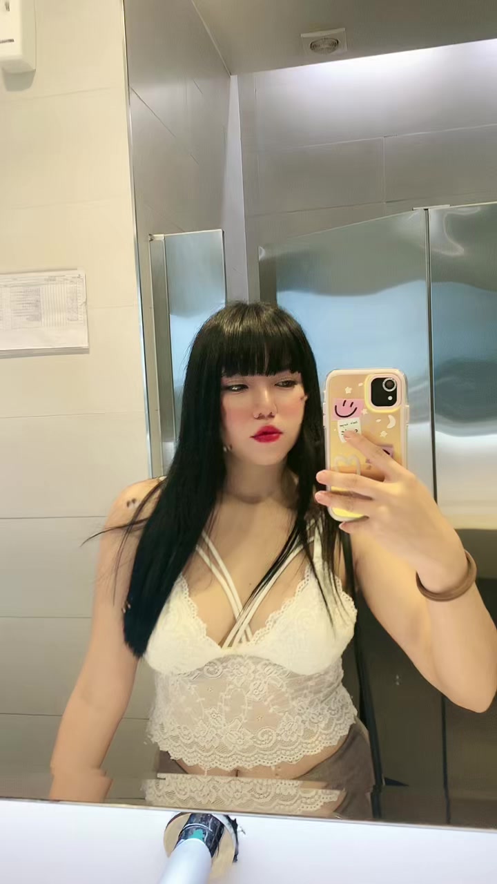 @M&iacute;a🖤🦋