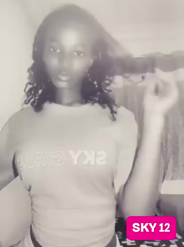 @SKY Girls S&eacute;n&eacute;gal