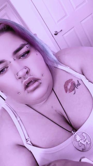 @😈Wicked🪓Pebblez420🏳️🌈