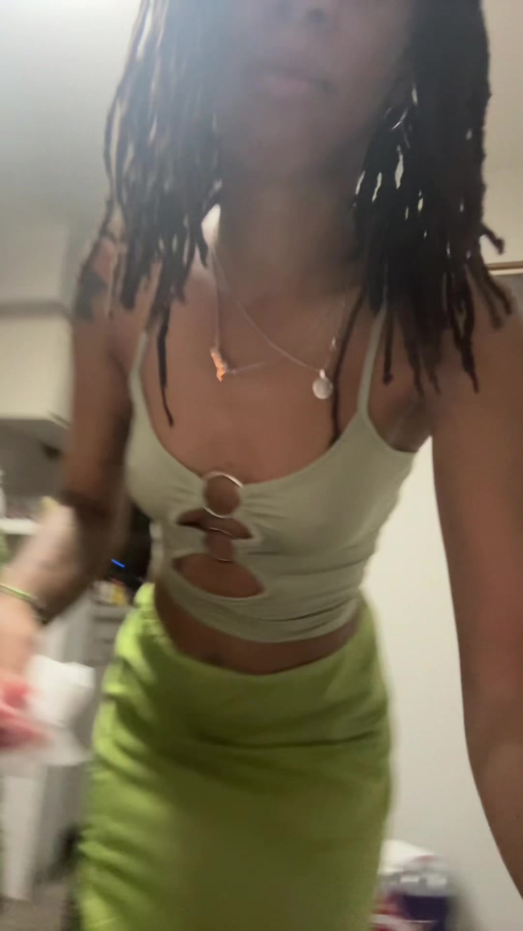 @Fyeona