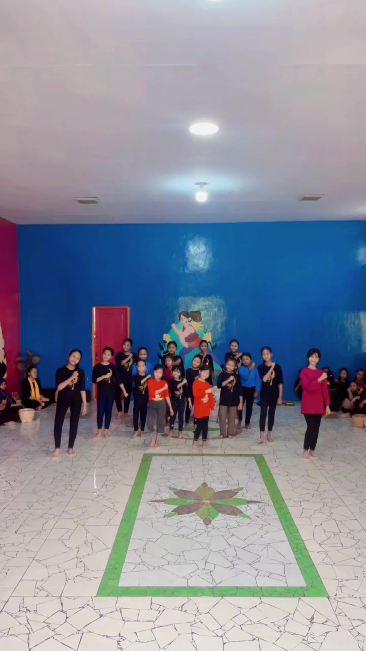 @emm apa ya