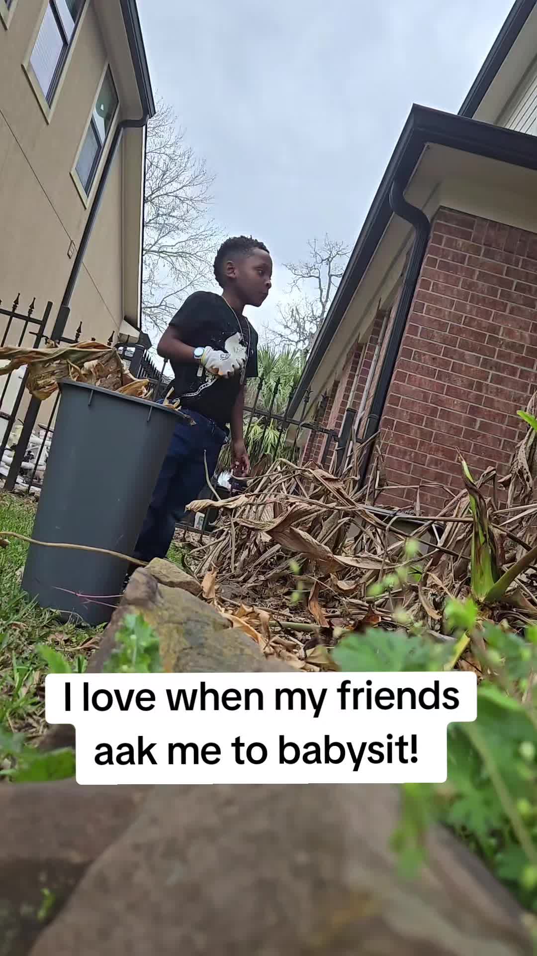 @Bee