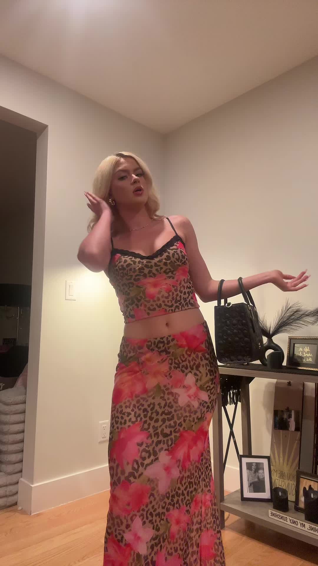 @Victoria Angelica