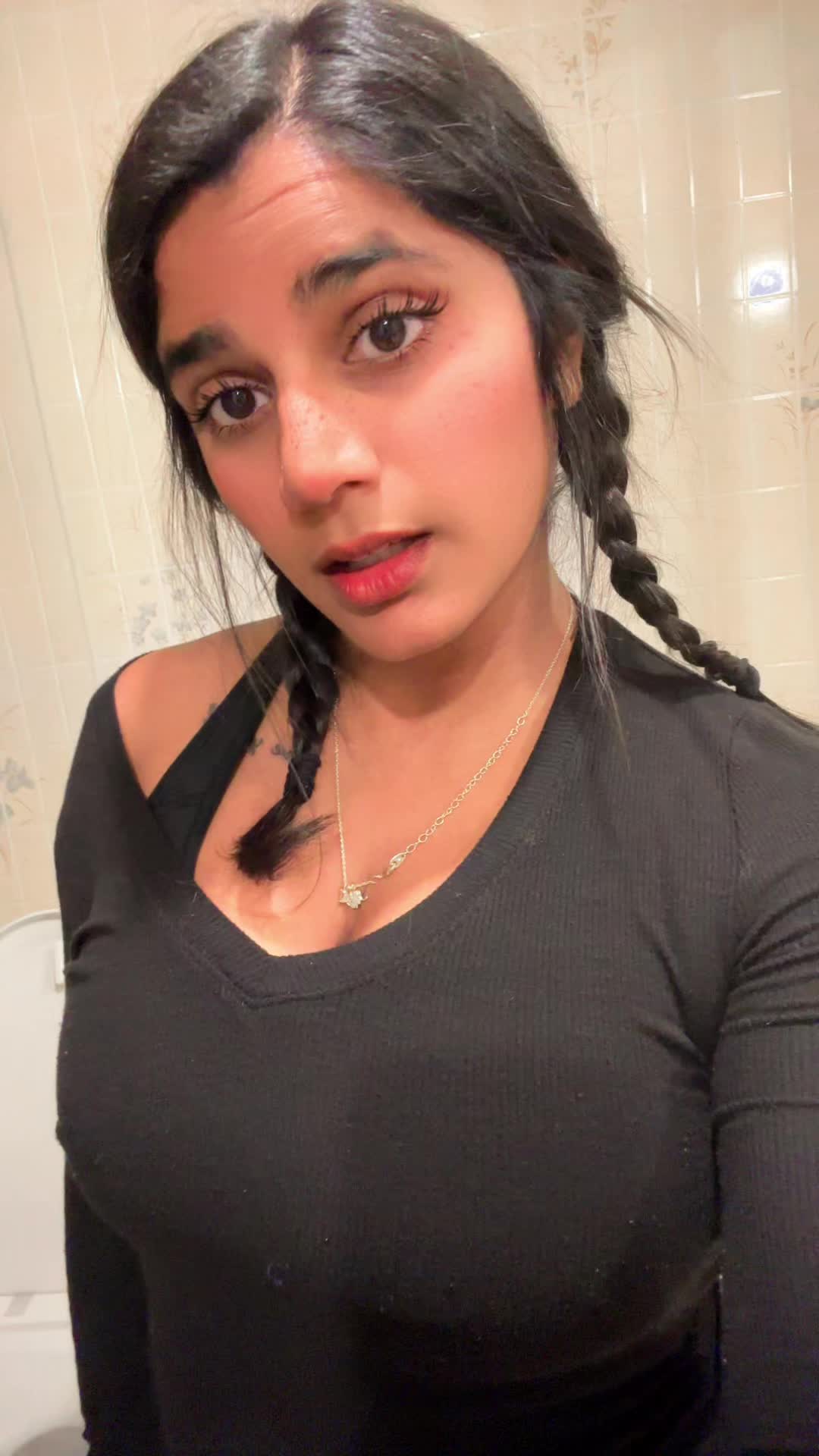 @Bhahawttie