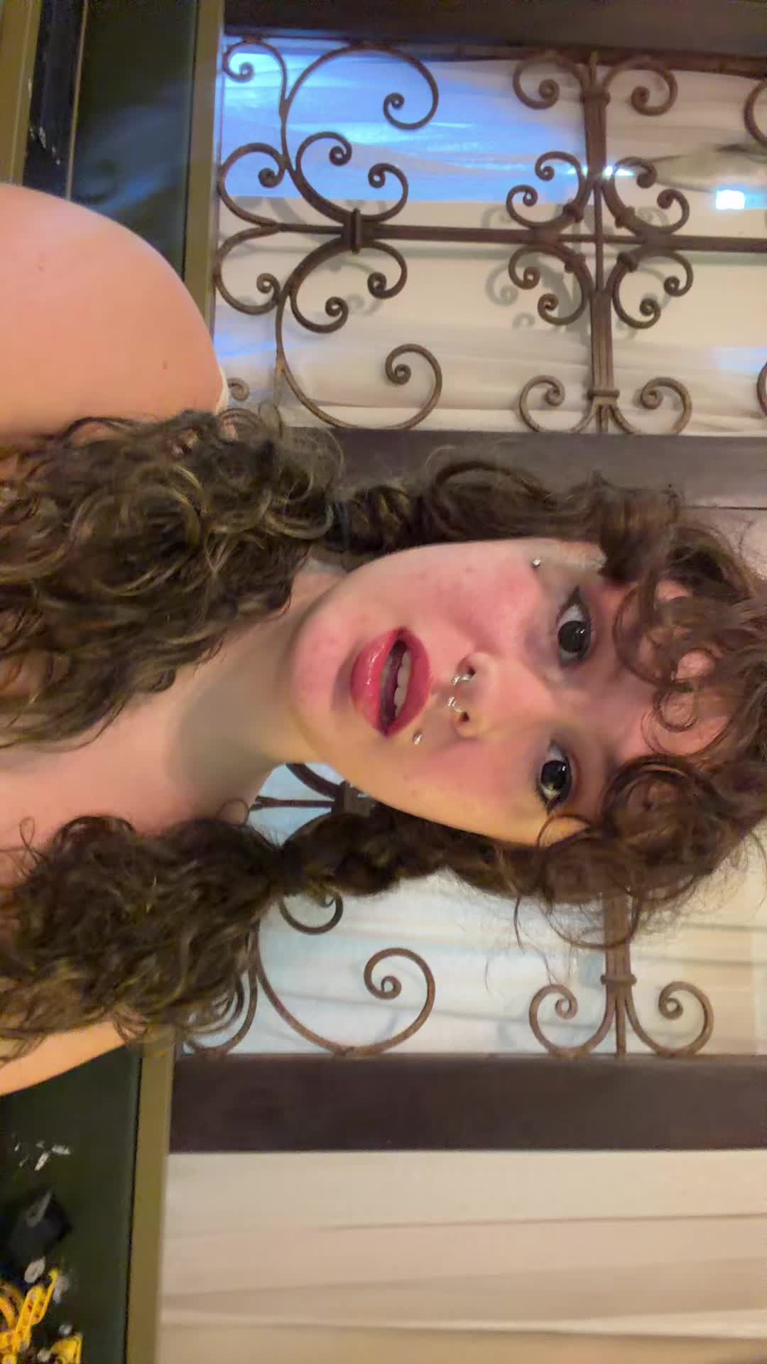 @Nana