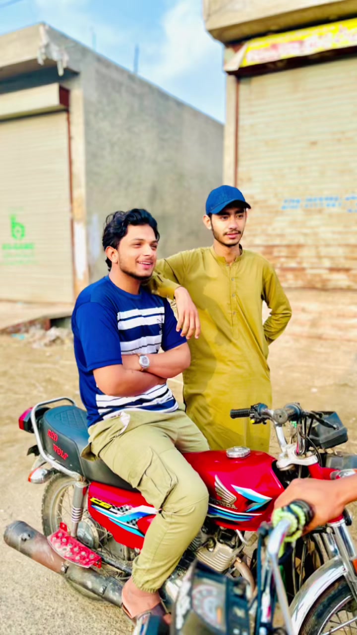 @CHOTA ⚔️RAJPUT🥷
