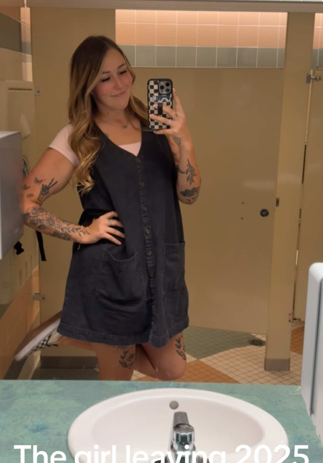 @keelyreads 🧿
