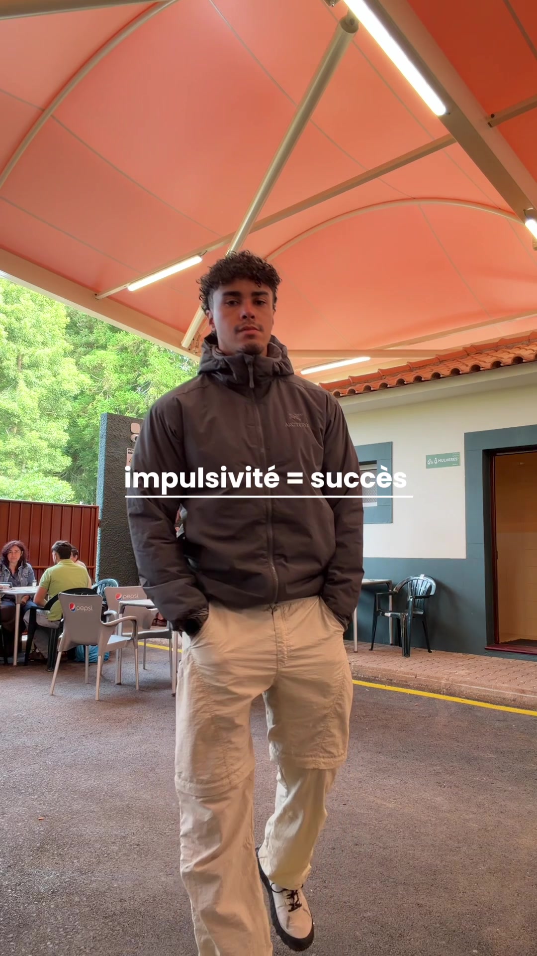 @midoelloco