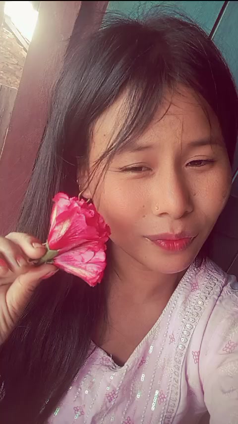 @thakurnii bima💓😯💐