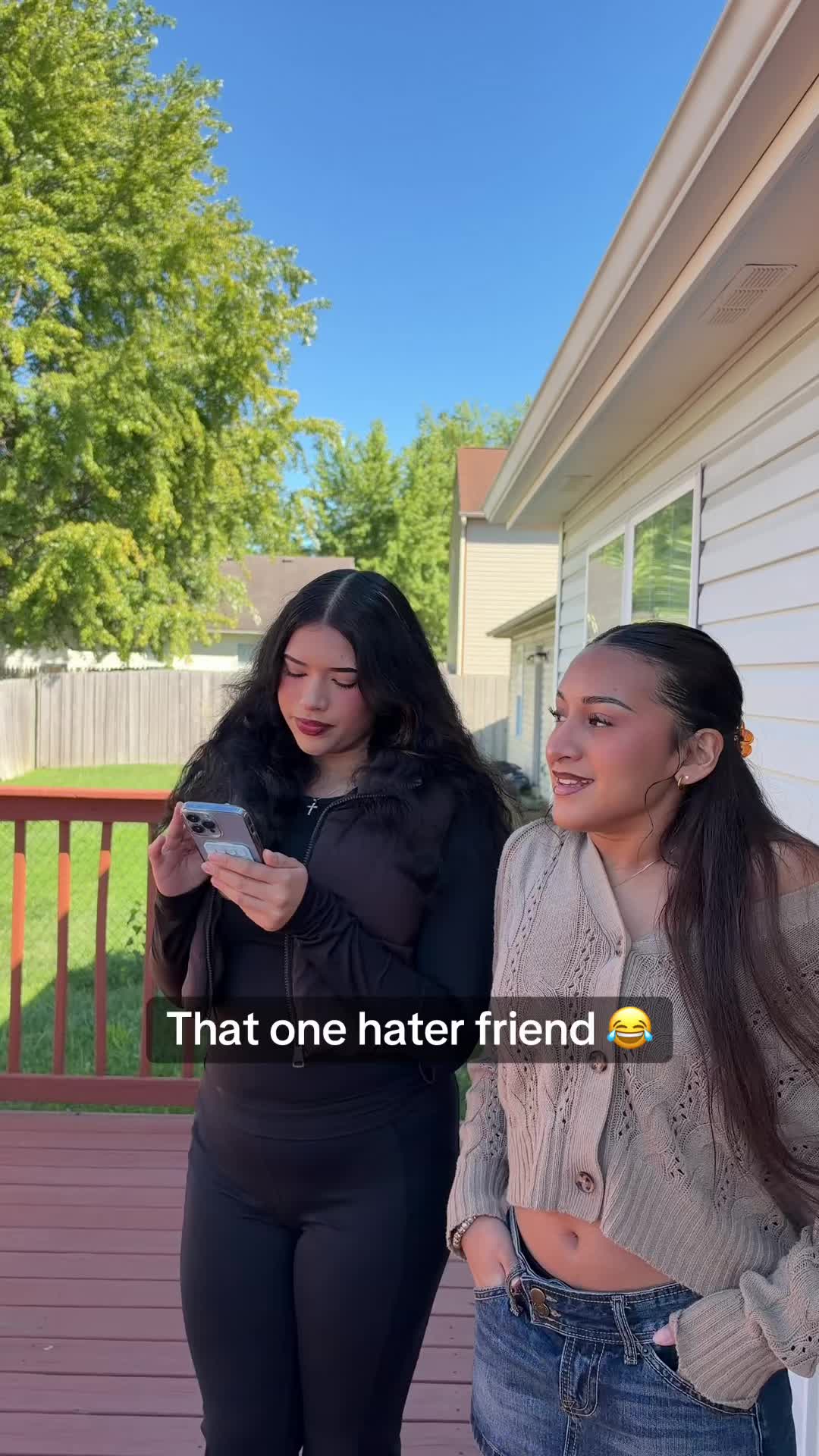 @Hermanas&ensp;V